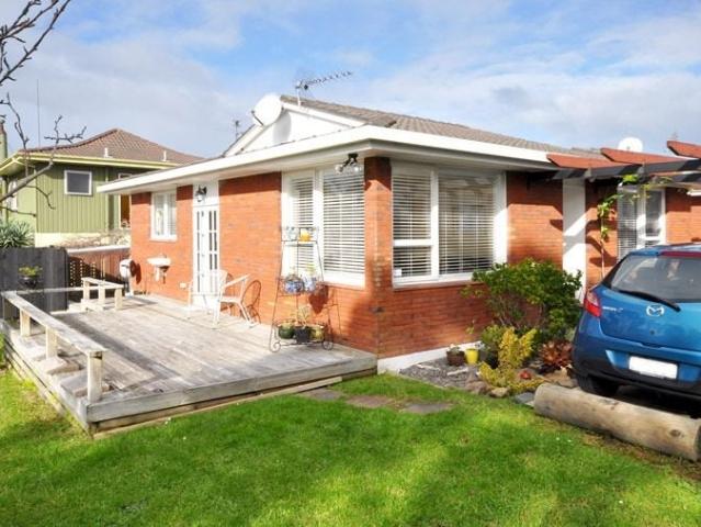 new lynn, 2 bedrooms