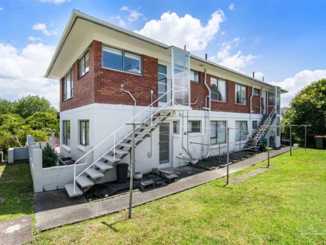 new lynn, 2 bedrooms