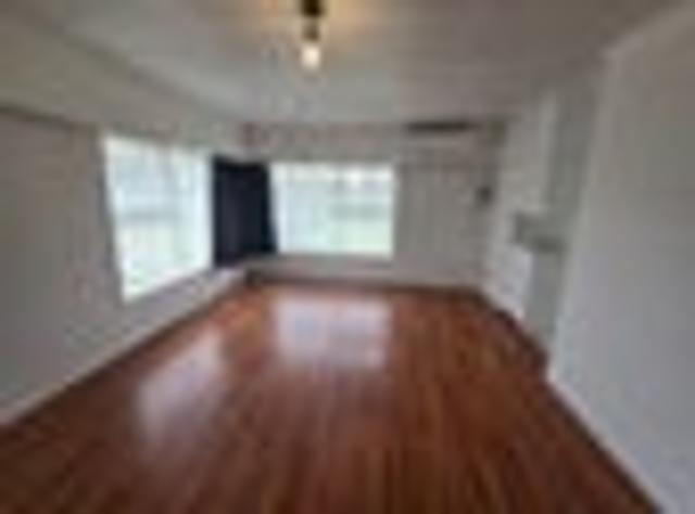 New Lynn, 2 bedrooms, $495 pw