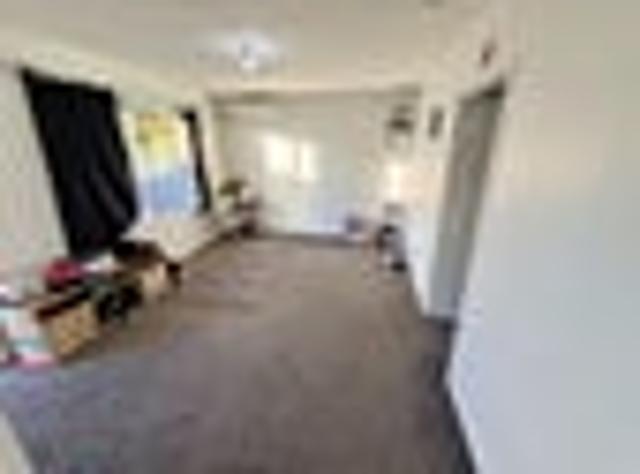 New Lynn, 2 bedrooms, $495 pw