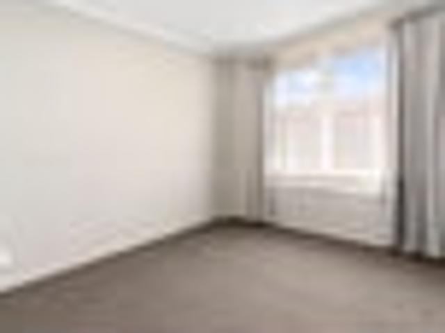 New Lynn, 2 bedrooms, $540 pw
