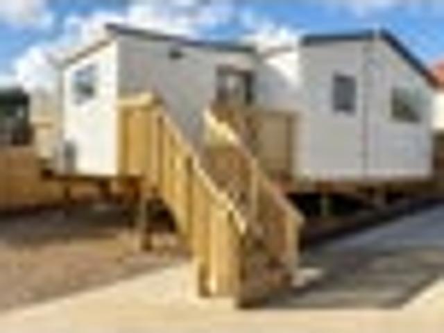 New Lynn, 2 bedrooms, $585 pw
