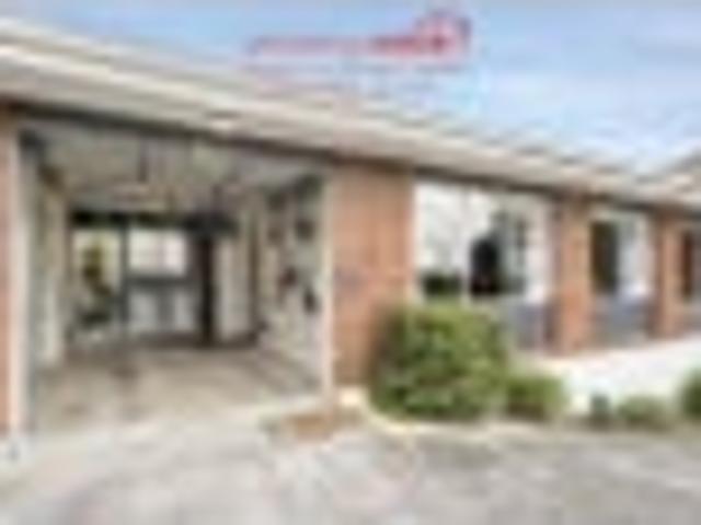 New Lynn, 2 bedrooms, $570 pw