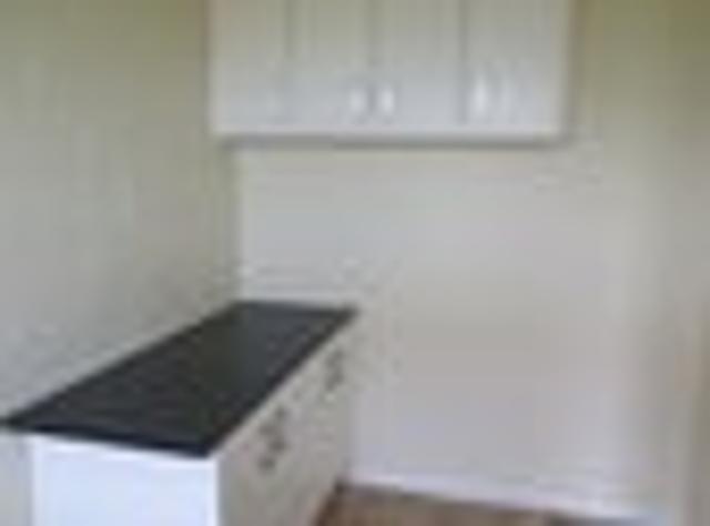 New Lynn, 2 bedrooms, $500 pw