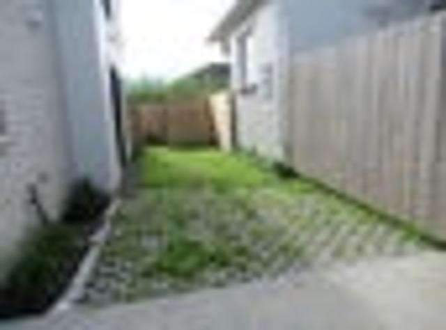 New Lynn, 2 bedrooms, $670 pw