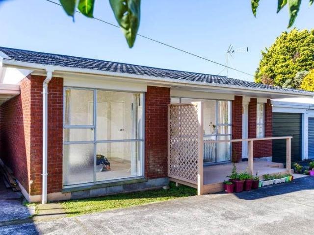 new lynn, 2 bedrooms