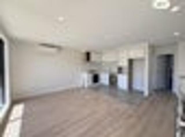 New Lynn, 2 bedrooms, $630 pw