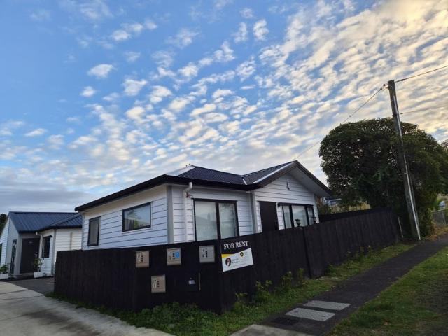 new lynn, 2 bedrooms