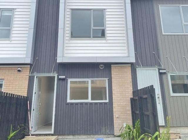 new lynn, 3 bedrooms