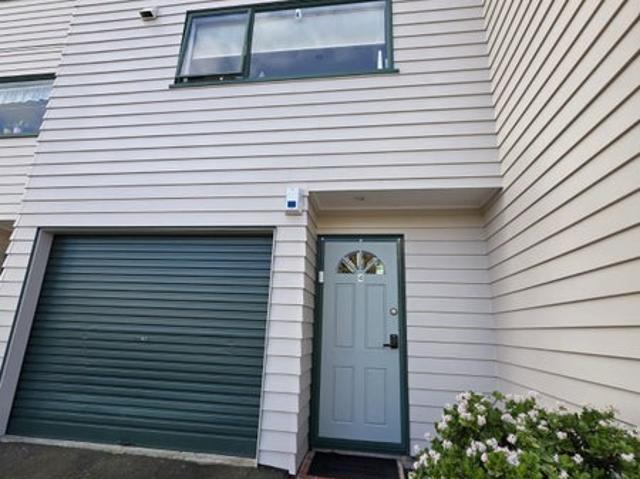 new lynn, 3 bedrooms