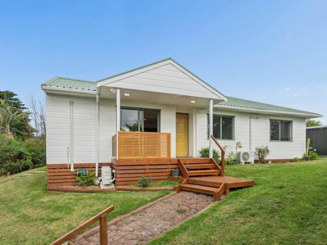 new lynn, 3 bedrooms
