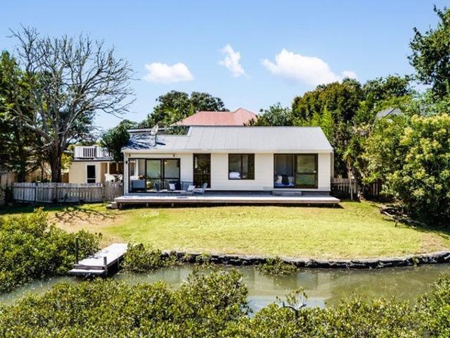 new lynn, 3 bedrooms