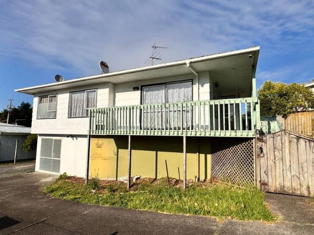 new lynn, 3 bedrooms