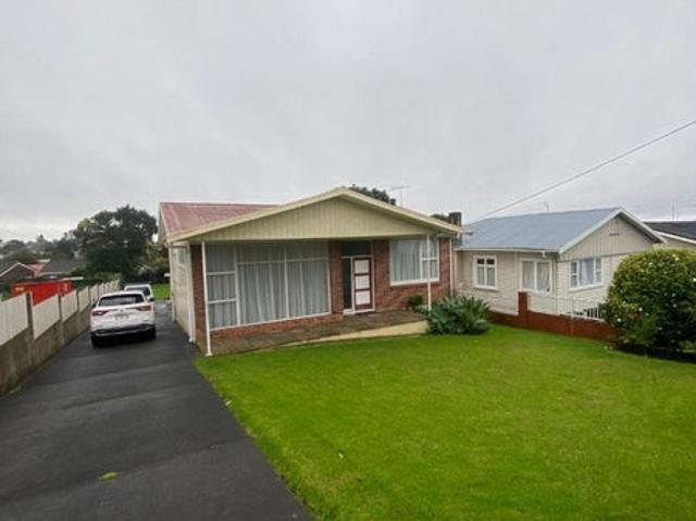 new lynn, 3 bedrooms