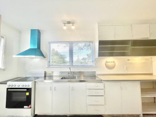 New Lynn, 3 bedrooms