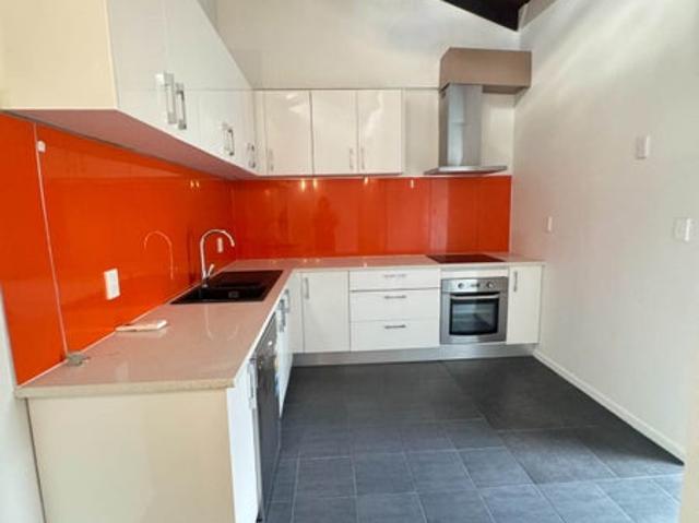 new lynn, 3 bedrooms