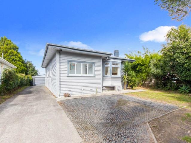 new lynn, 3 bedrooms