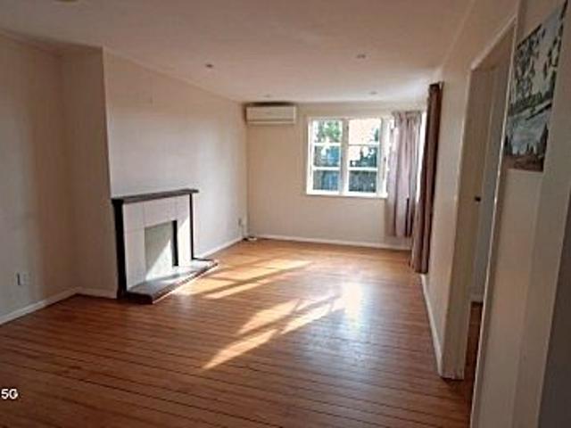 new lynn, 3 bedrooms