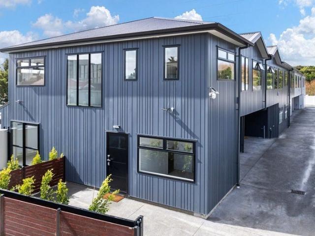 New Lynn, 3 bedrooms