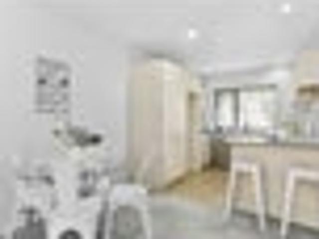 New Lynn, 3 bedrooms, $660 pw