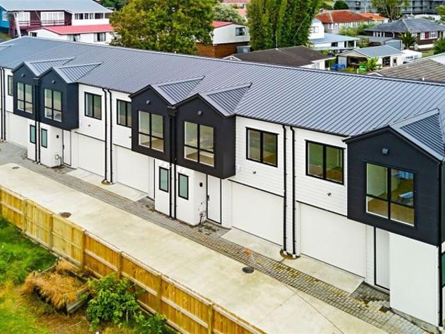 new lynn, 3 bedrooms