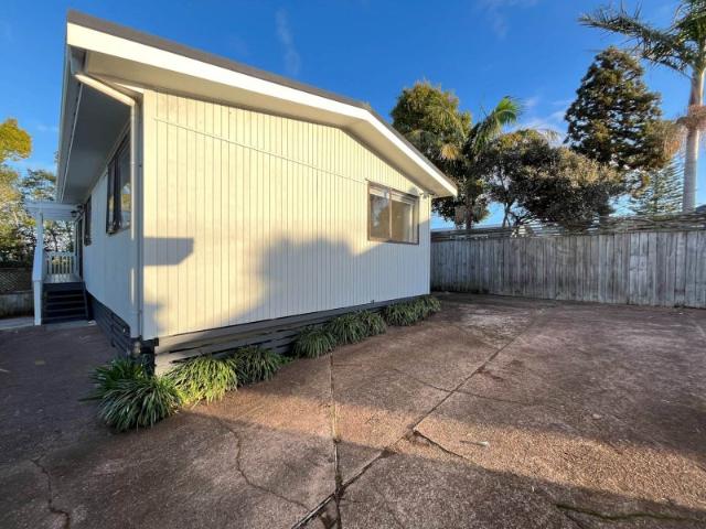 new lynn, 3 bedrooms