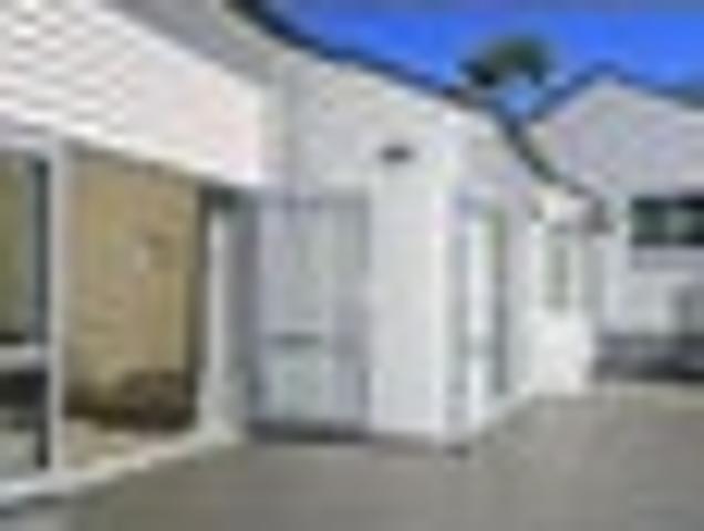 New Lynn, 3 bedrooms, $750 pw