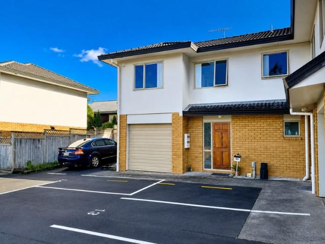 New Lynn, 3 bedrooms