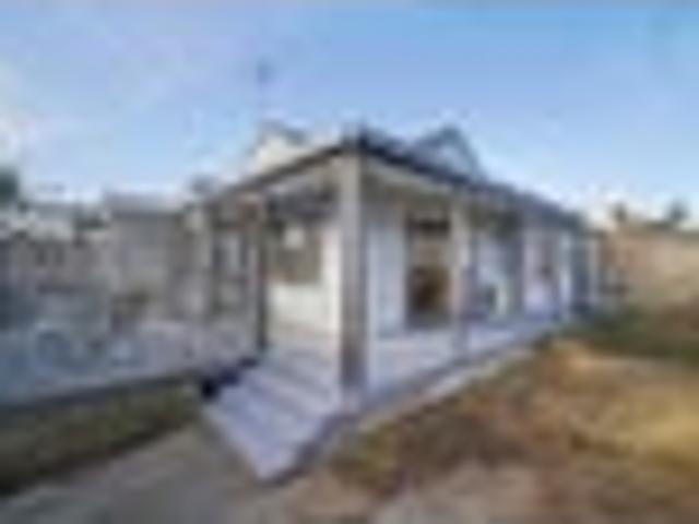New Lynn, 3 bedrooms, $720 pw