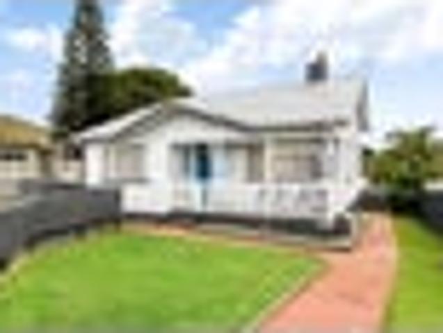 New Lynn, 3 bedrooms, $730 pw