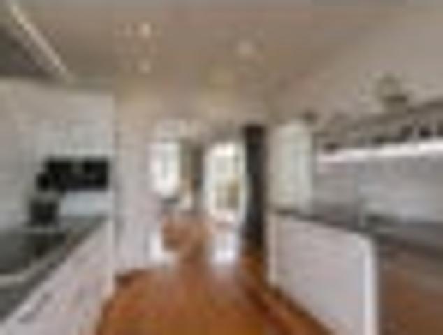 New Lynn, 3 bedrooms, $730 pw