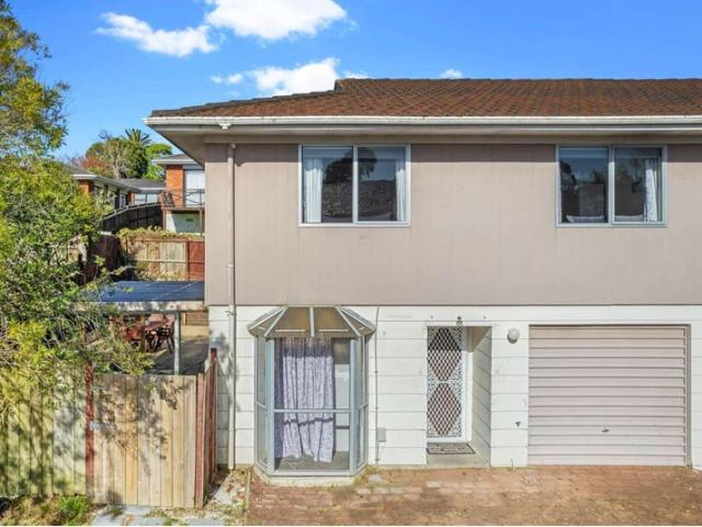new lynn, 3 bedrooms