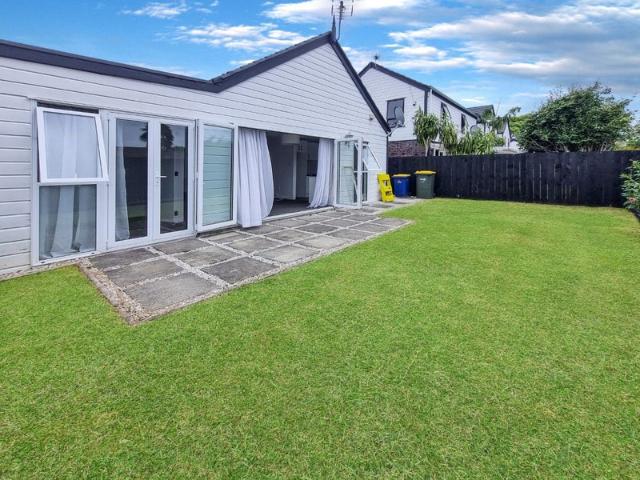 new lynn, 3 bedrooms