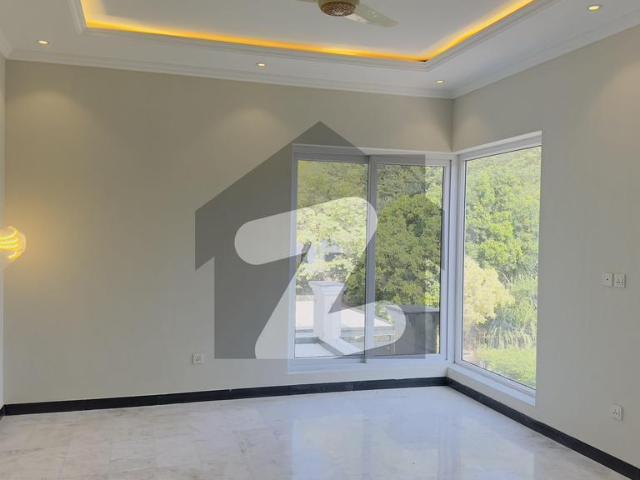 New Modern House For Rent F 6