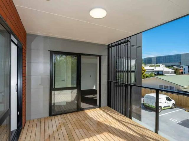 New, Self Contained Apartment!