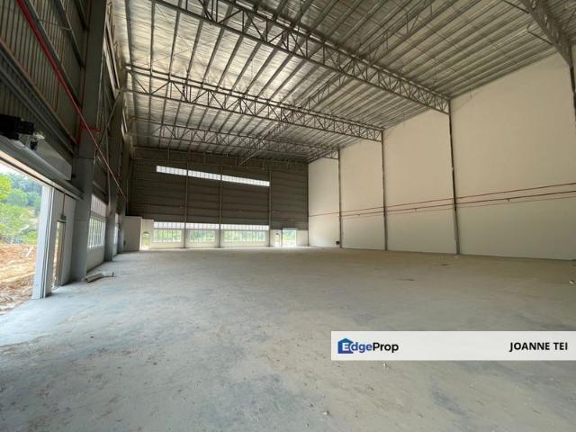 [NEW SEMI D Factory] Sale / Let Bandar Puncak Alam