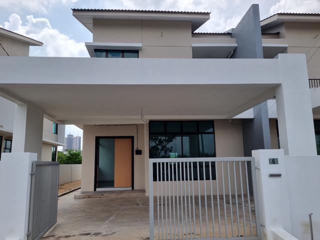 NEW SemiD house Kuantan Pahang