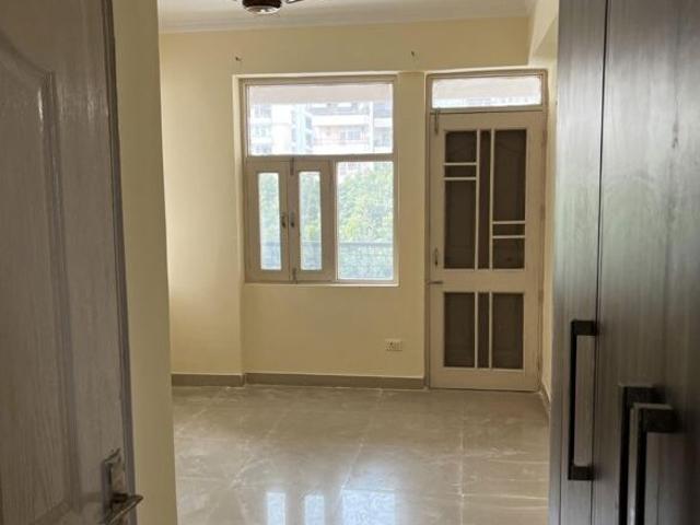 New Shivalik Society 3 Bedroom 2200 Sq. Ft. Apartment in Sector 51 Gurgaon Listing ID: #10311