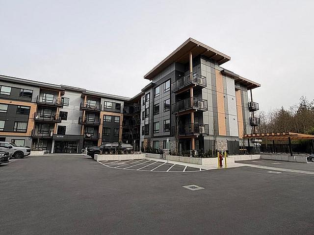 New! Studio At Condo | 475 Sqft | langley