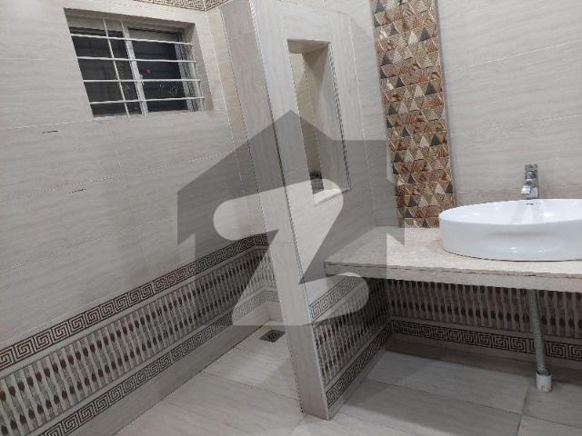 New Stylish House For Rant With Basement DHA Phase 8 Block Y