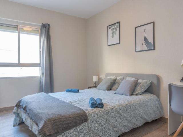 New stylish single bedroom for rent. Room C