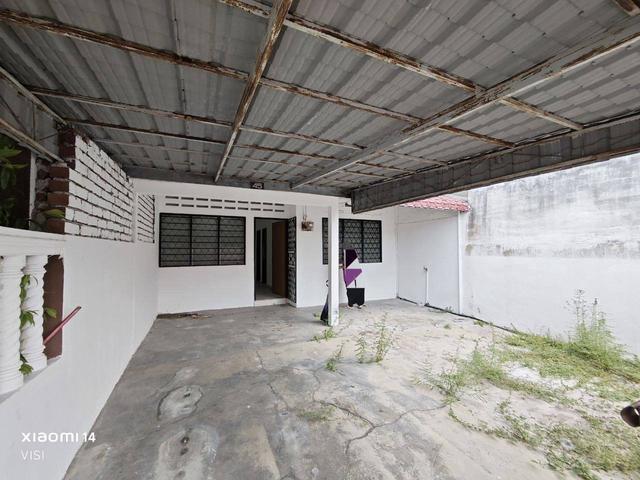 New Paint Bandar Baru Putra Single Storey Sale Pakatan Jaya Tanjung Ra