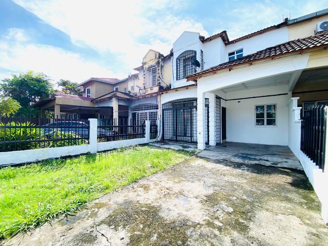 NEW PAINT NEAR SUMMIT 2 Storey USJ 1 Subang Jaya