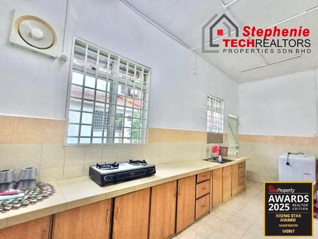 NEW PAINTING TAMAN INTAN FULLY RENOVATE 2St TERRACE NICE LOCATION