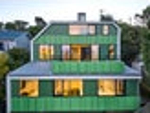 New Parsonson home with harbour views