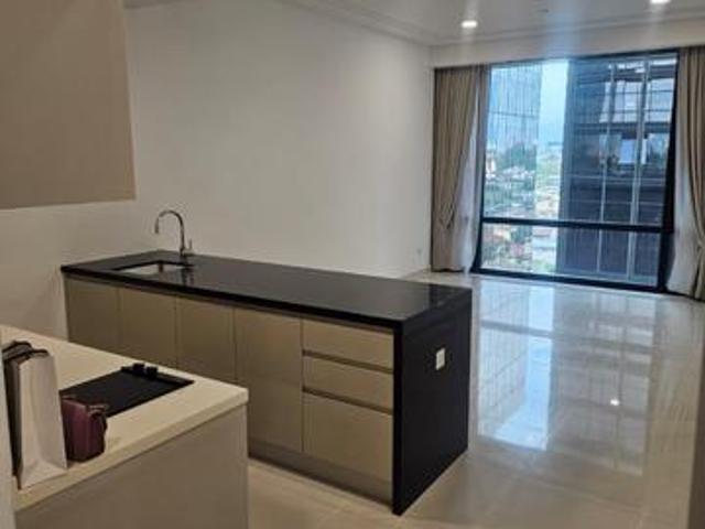 New Partially Furnish Type A4 Regent Suites Pavillion Damansara Rent