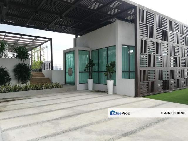 NEW PJ, Gated, lift, pool Foreigners can buy