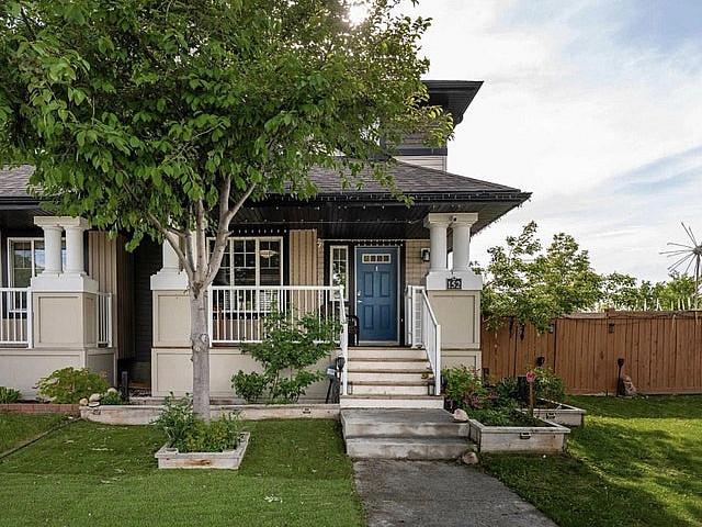 New Price $415,000 4br 2.5 Bath