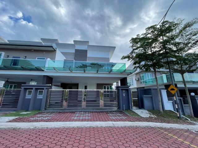 NEW PRIVATE AREA SemiD Double Storey Mahkota Height im10 Kuantan
