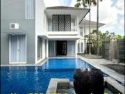 New PRIVATE Pool Rumah Royal Residence Wiyung Bonus SEMI Furnish,Garasi Carport 5 Mobil